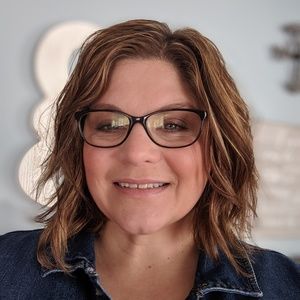 Meet your Posher, Lynn